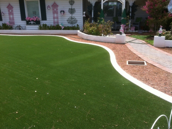 Green Lawn Hahira, Georgia City Landscape, Front Yard Ideas